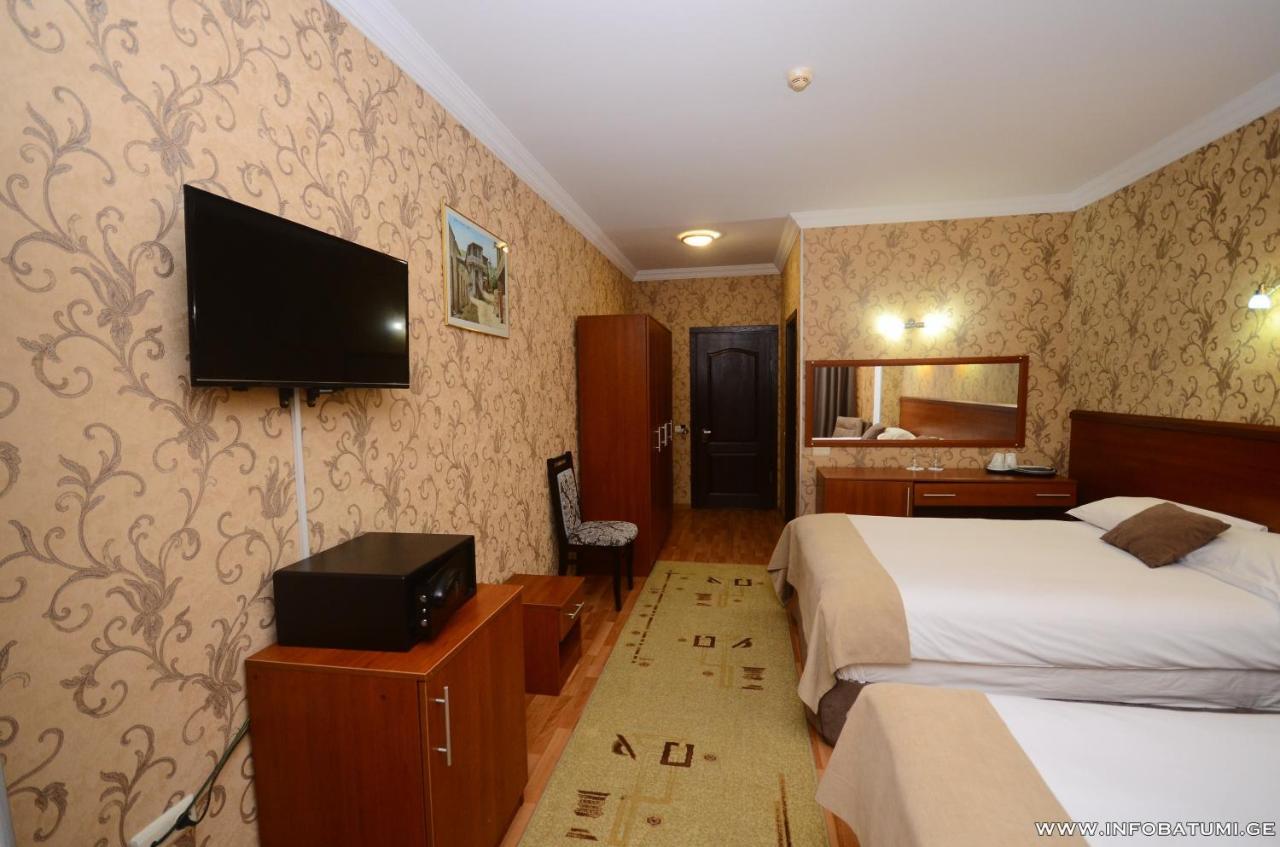 Hotel Istanbul Batumi Zewnętrze zdjęcie